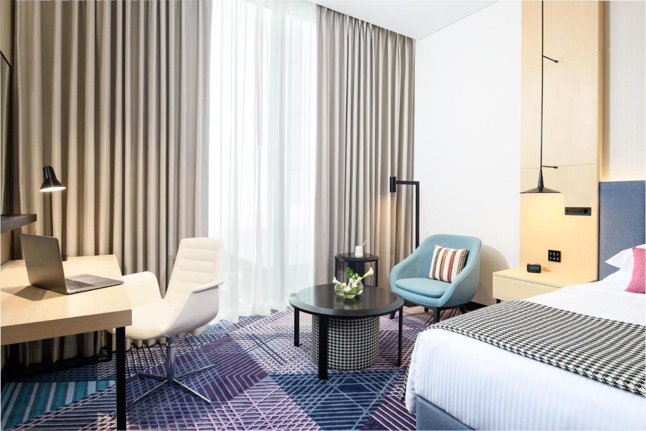 Millennium Al Barsha Hotel Dubai Bagian luar foto